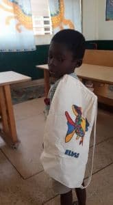 Elvis naar school met mooi rugzakje