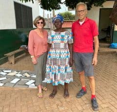 Huisje in aanbouw voor Malamisi