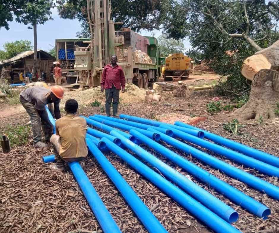 Waterput geslagen in dorpje Adwoa