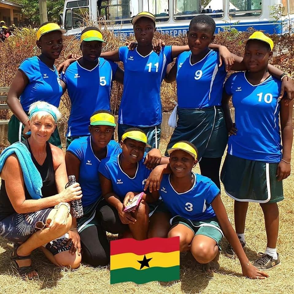 Meisjes Circle of Life School volleybal kampioen
