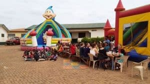 Verjaardagsfeest voor alle Hanukkah kinderen